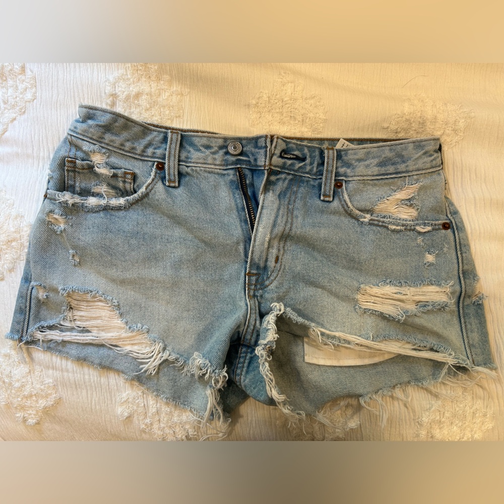 Abercrombie & Fitch Light Blue Distressed Jeans